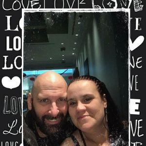 Meet your Posher, Crystal lea